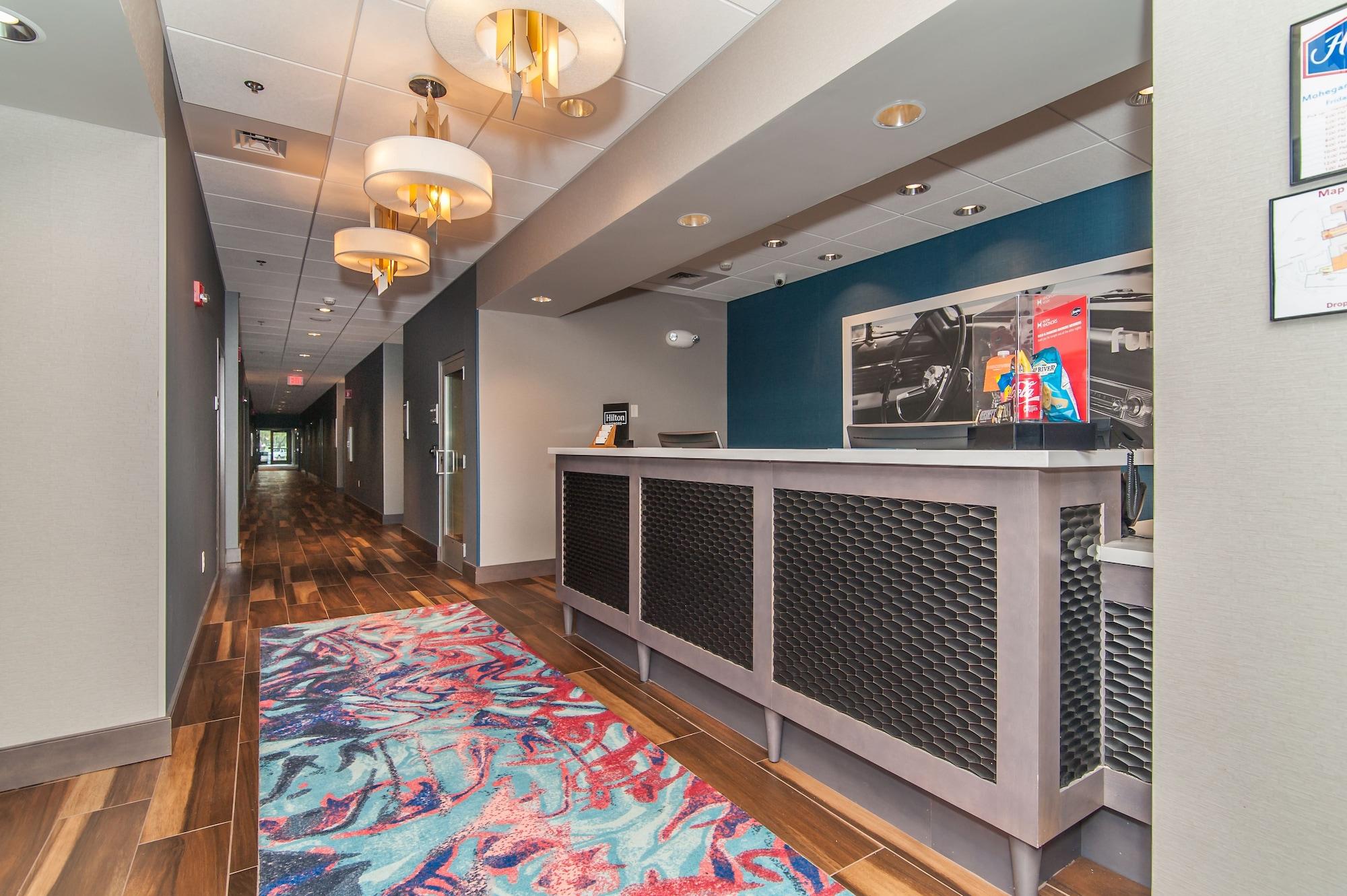 Hampton Inn Norwich Extérieur photo