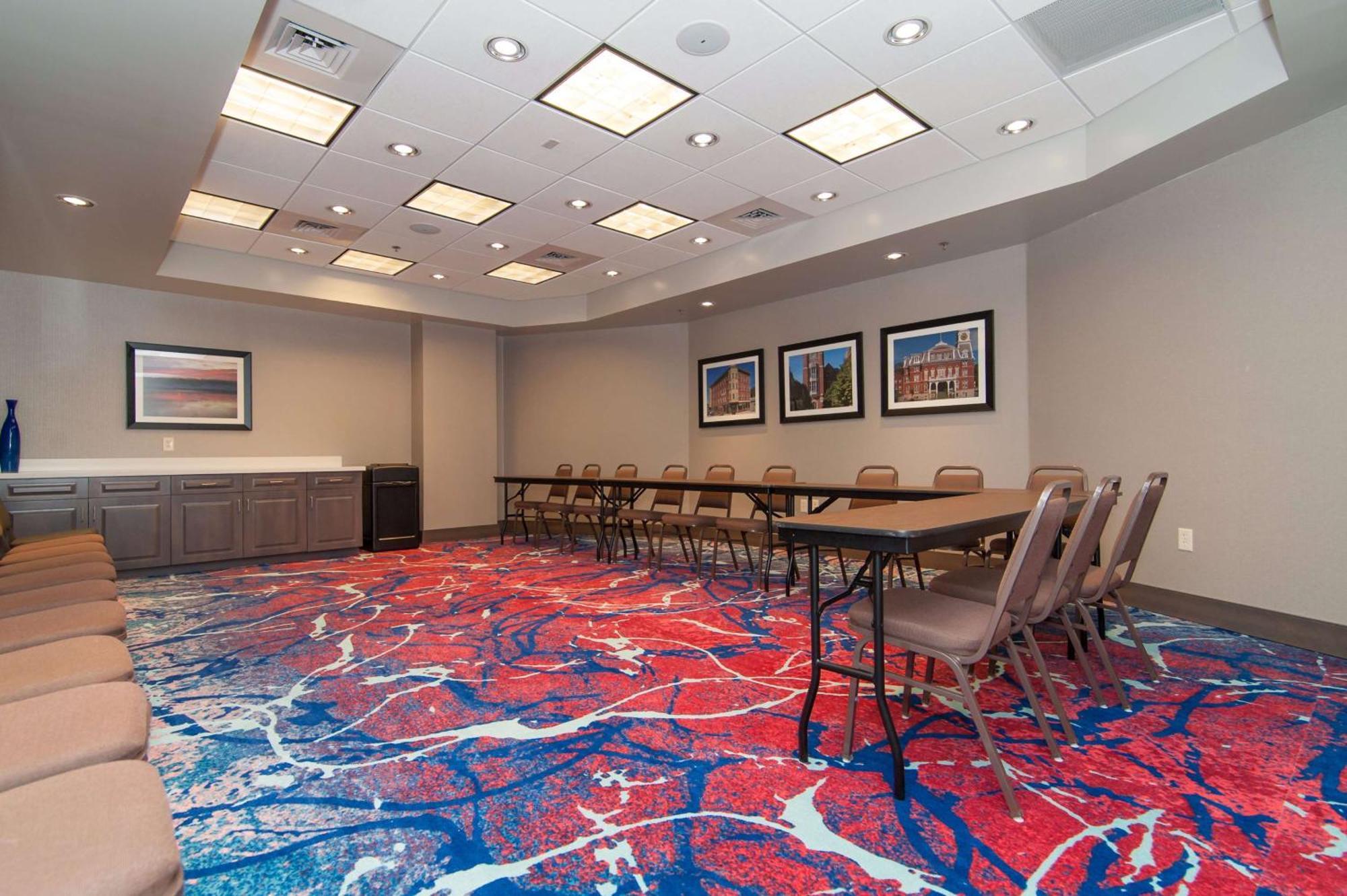 Hampton Inn Norwich Extérieur photo