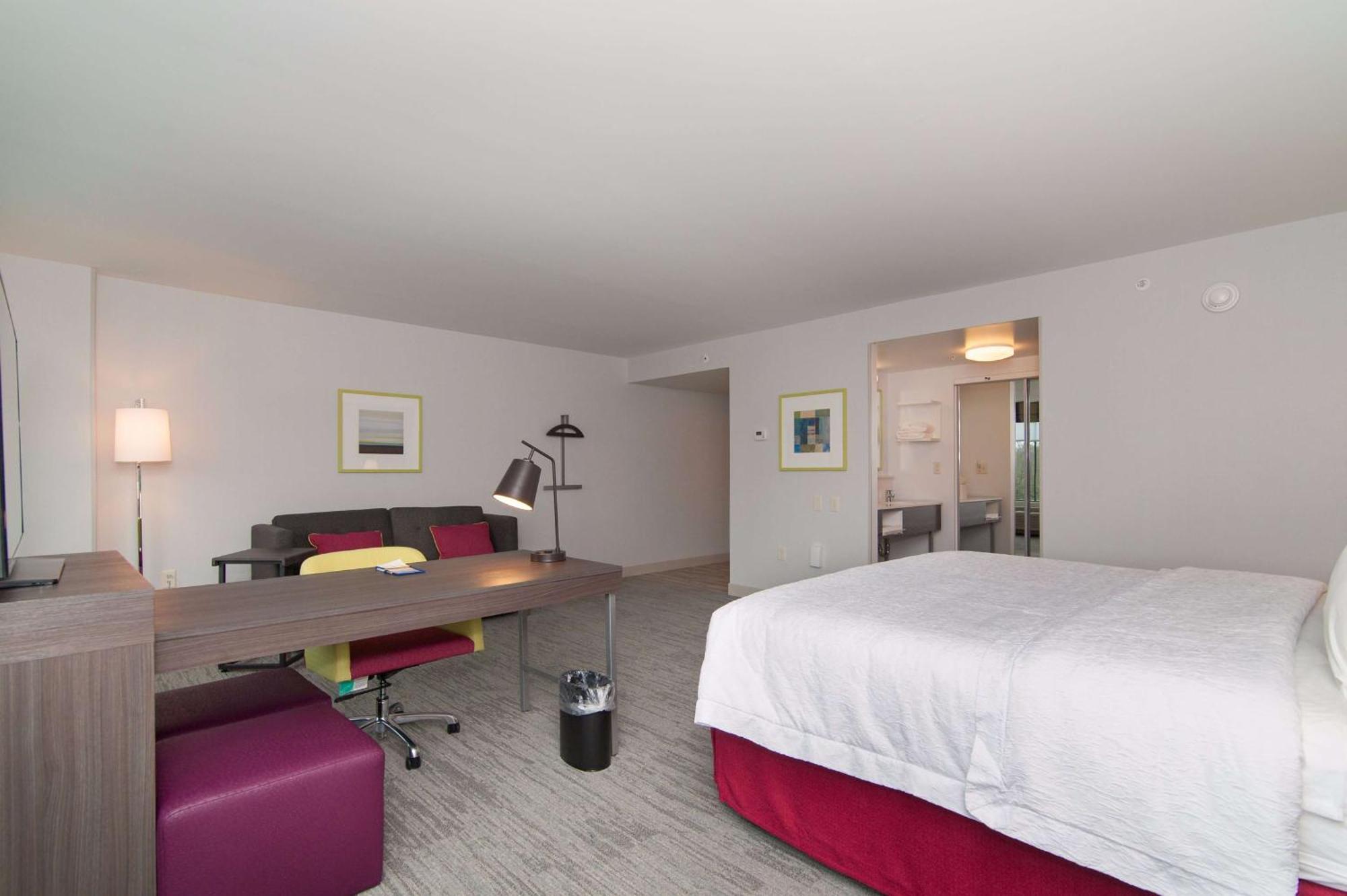 Hampton Inn Norwich Extérieur photo