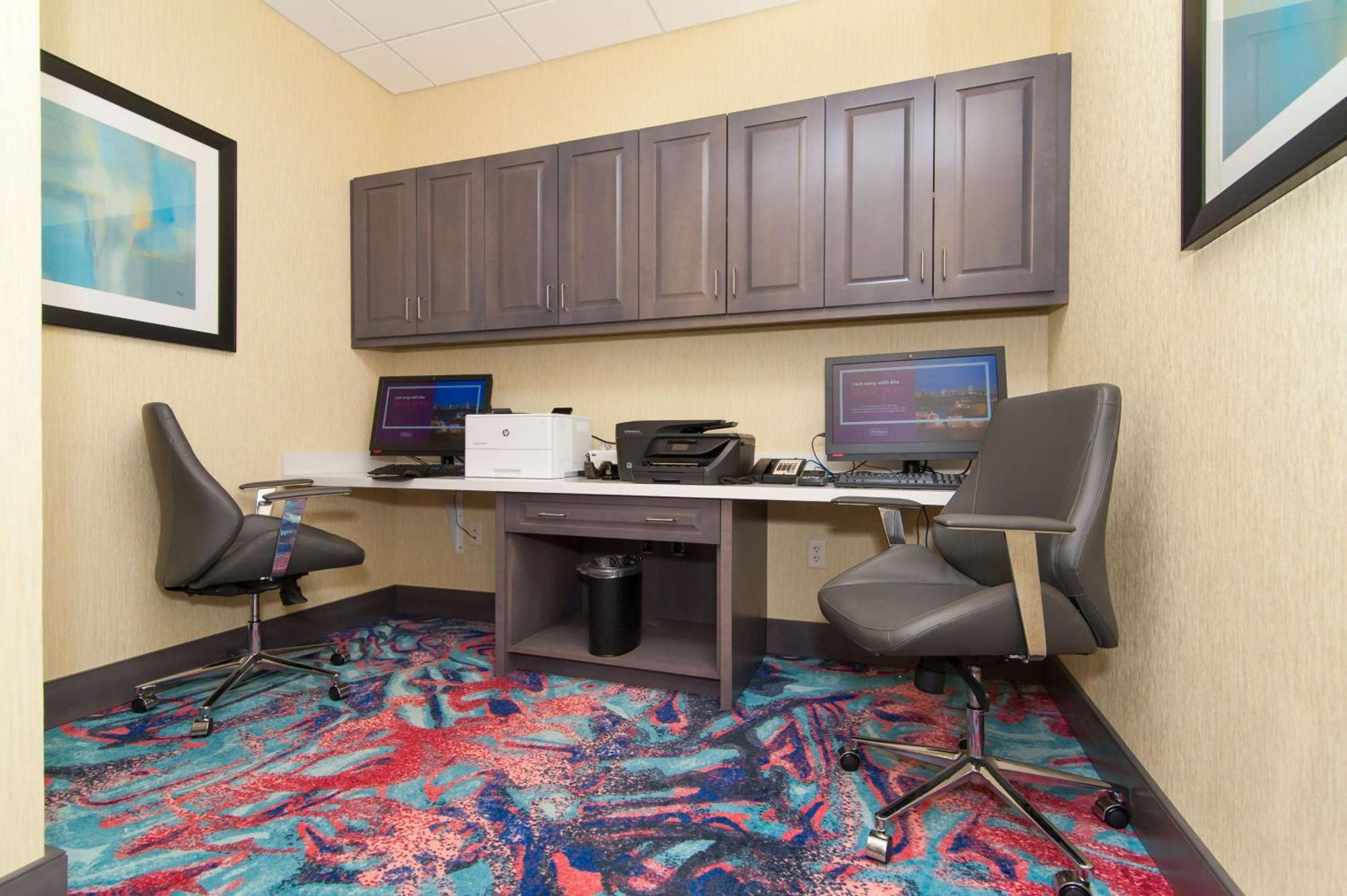 Hampton Inn Norwich Extérieur photo